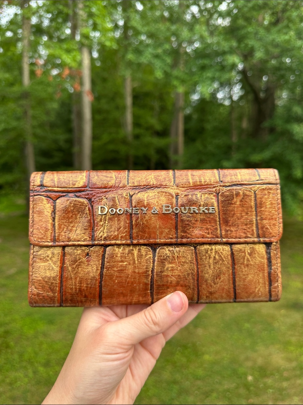 Dooney & Bourke Croc-Embossed Leather Wallet in Distressed Tan and Brown - Picture 3 of 16